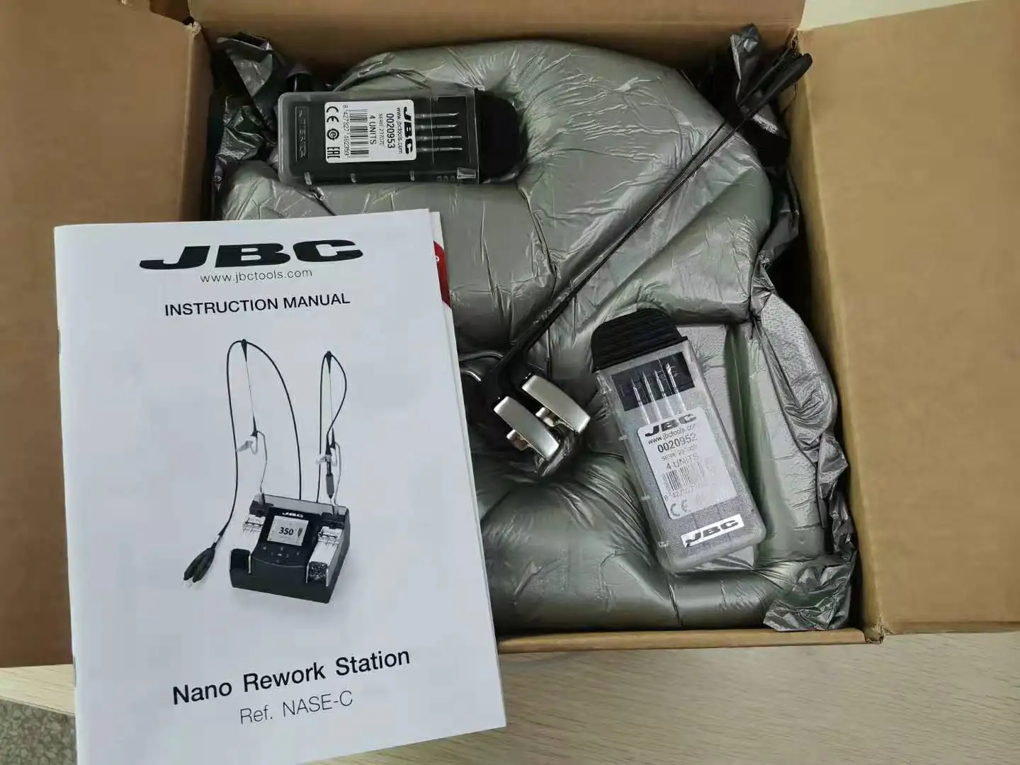 

Оригинальная восстановленная станция JBC NASE-2C Nano 230 В