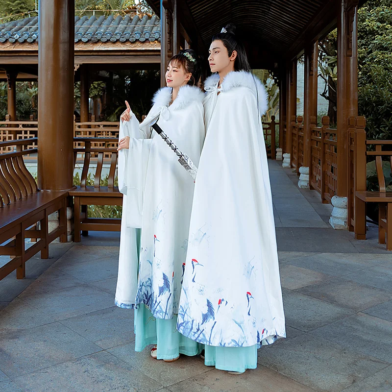 

Китайские народные танцевальные костюмы, мантия ханьфу, мужская длинная толстая теплая куртка, шаль, женское сказочное платье-плащ ханьфу в...