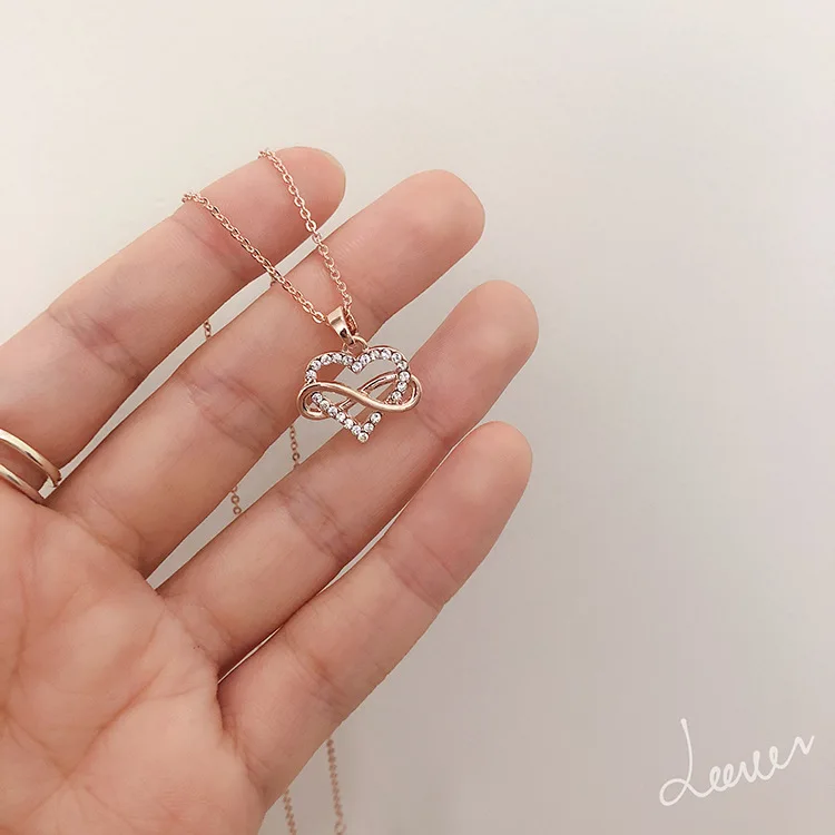 

2020 New Korean Vintage Necklace For Women Love Rhinestone Necklace Geometric Dainty Necklace Fashion Jewelry Accessory