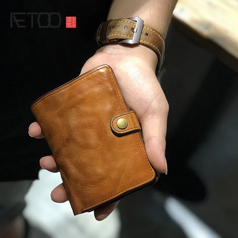 

AETOO Head leather men's short wallet, vintage leather small wallet, hand-made plant tanning driver's license bag
