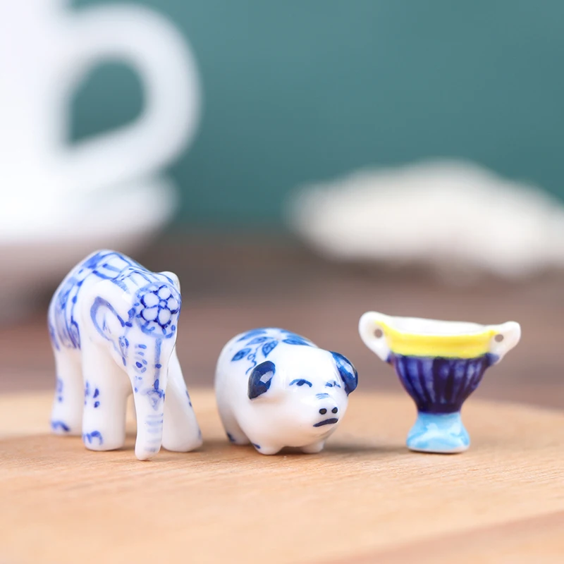 

3pcs 1/12 Scale Dollhouse Miniature Accessories Mini Porcelain Wine Cup Piggy Elephant Model Toys