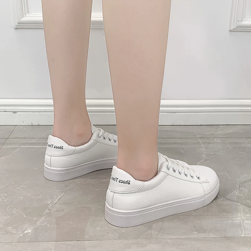 Женские теннисные туфли кожаные кроссовки дешевые летние дышащие Женская