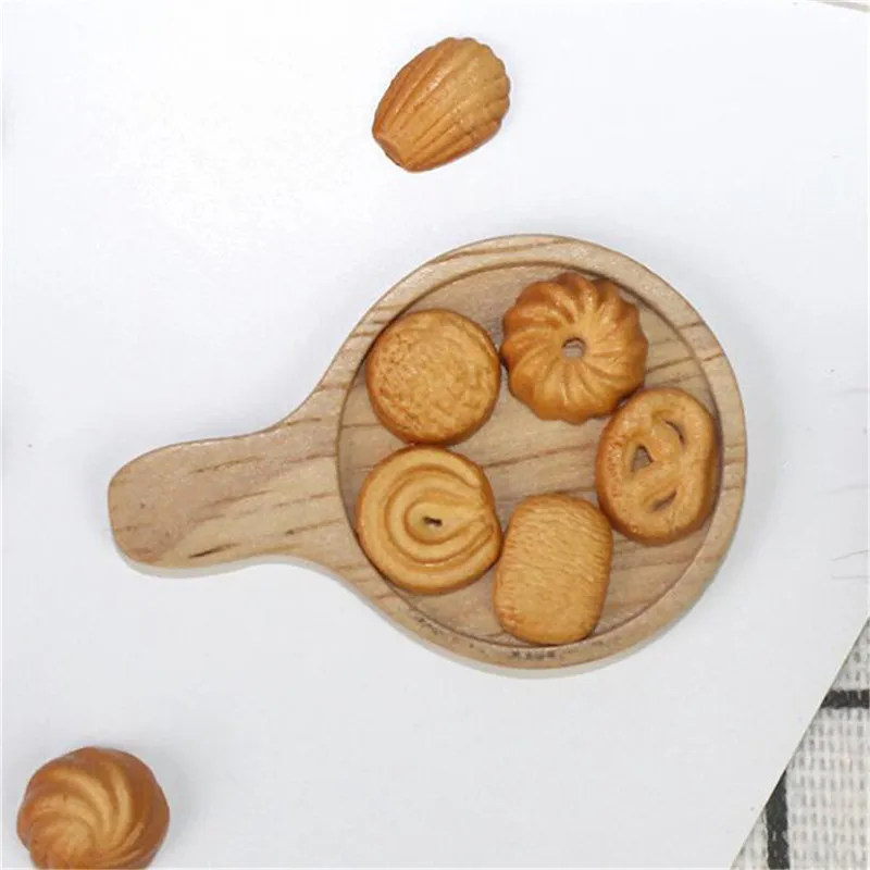 

7pcs Mini Food Bread Ornament Miniature Dollhouse Decor Doll house Accessories Fake Croissant Home Craft