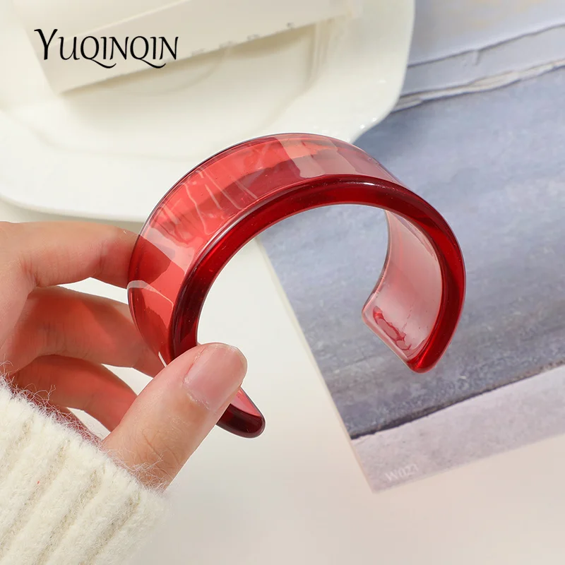 

Colorful Transparent Desinger Charms Bangle Bracelets for Women Large Wide Indian Open Bangles for Girls Acrylic Fashion Jewelry