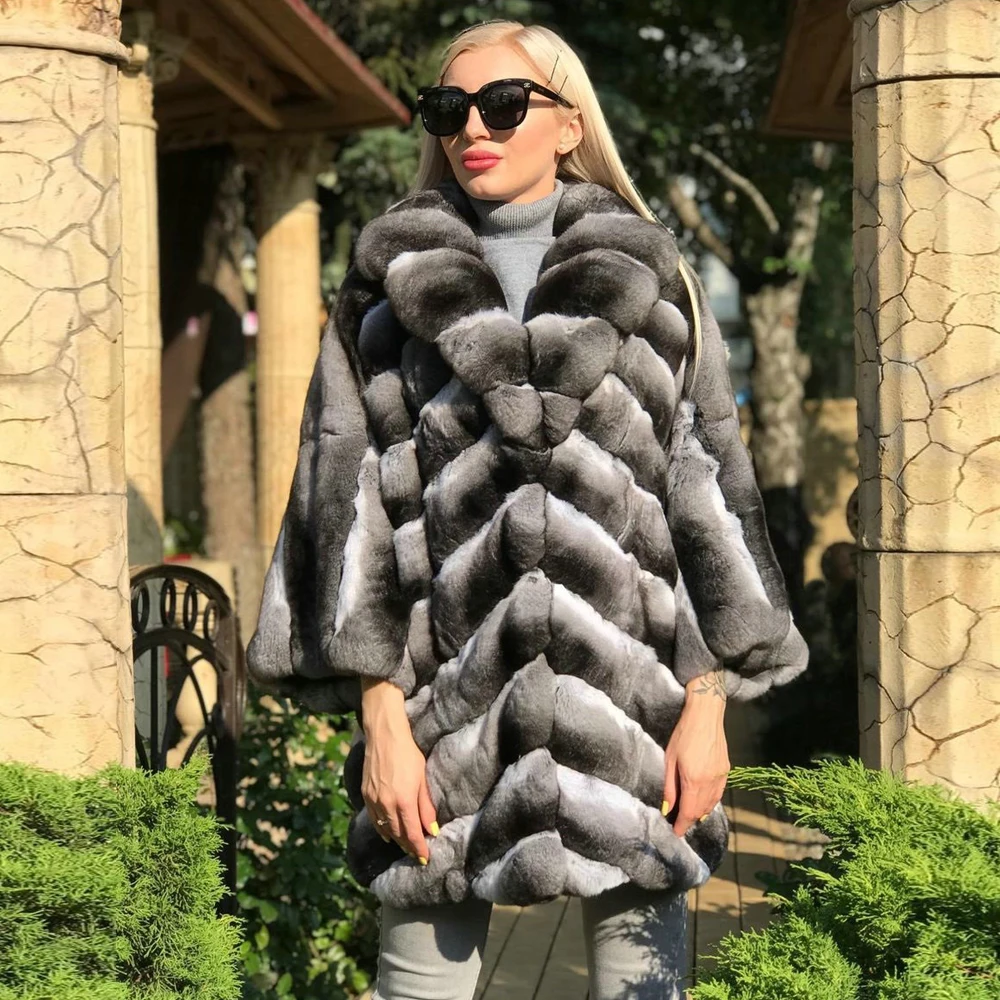 Women's Real Fur Coat Winter Fashion Natural Full Pelt Rex Rabbit Fur Jacket with Turn-down Collar Mid-length Rabbit Fur Outwear