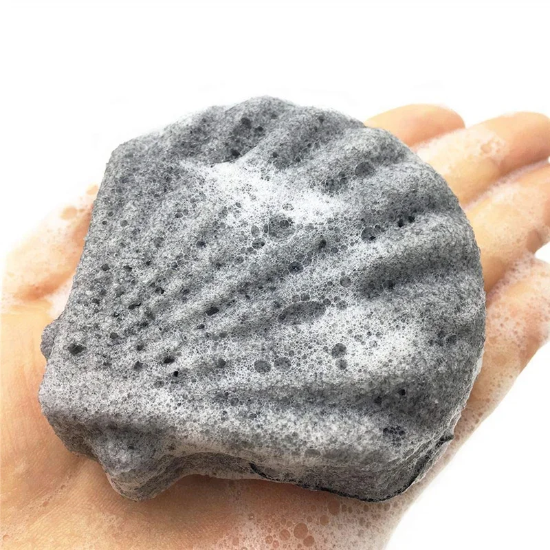 Губка 2 Konjac для отшелушивания кожи лица с естественной щеткой очищения