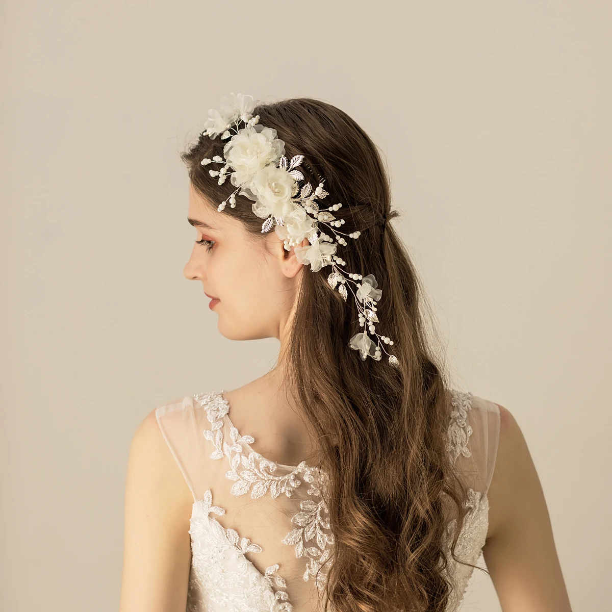 

O564 Graceful Wedding Bridal Headdress Alloy Leaf Tulle Beads Flower Pearl Handmade Marriage Hair Comb Women Pageant Tiara