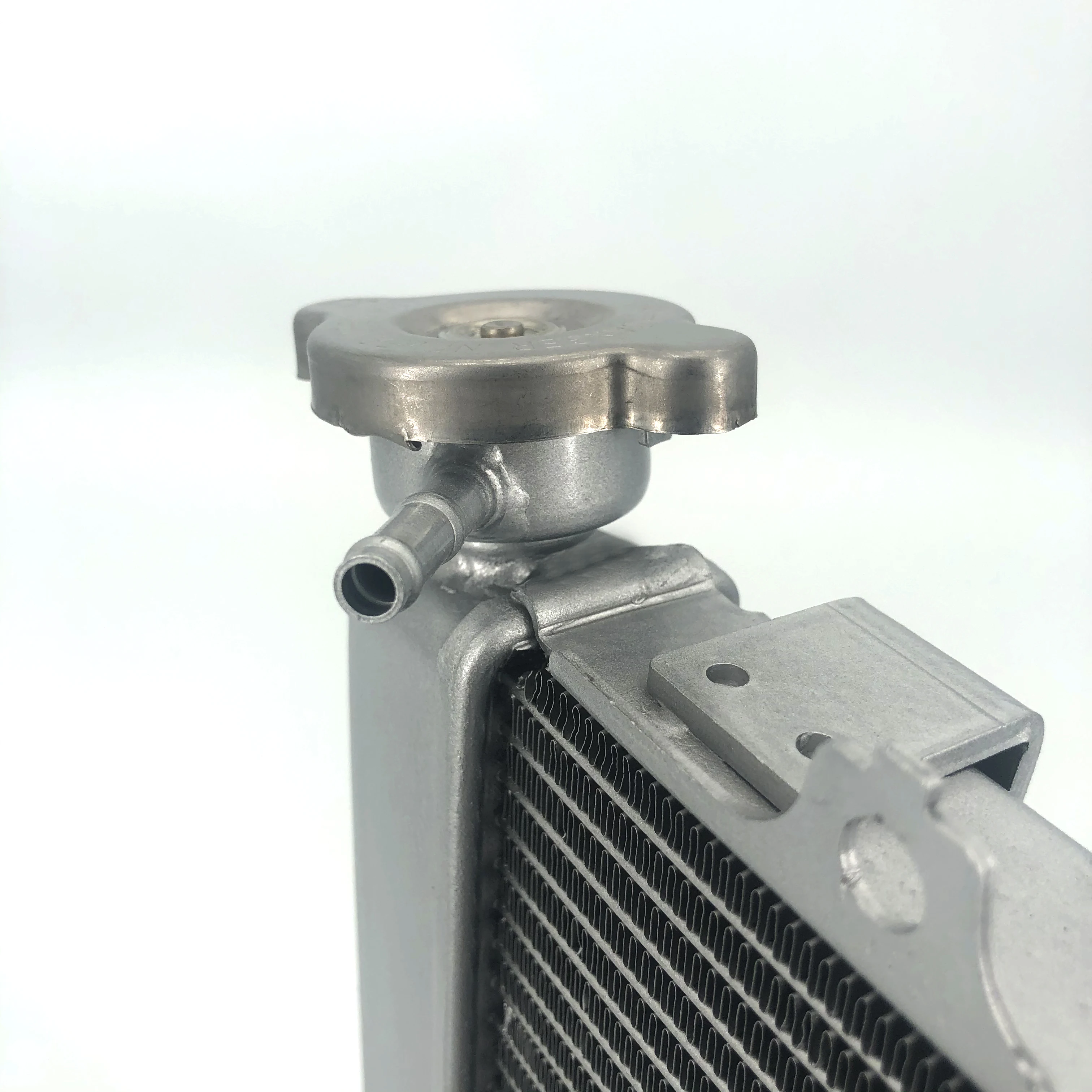 

aluminum right water tank radiator with water inlet For HONDA GOLD WING GL1800 Motorcycle accessories