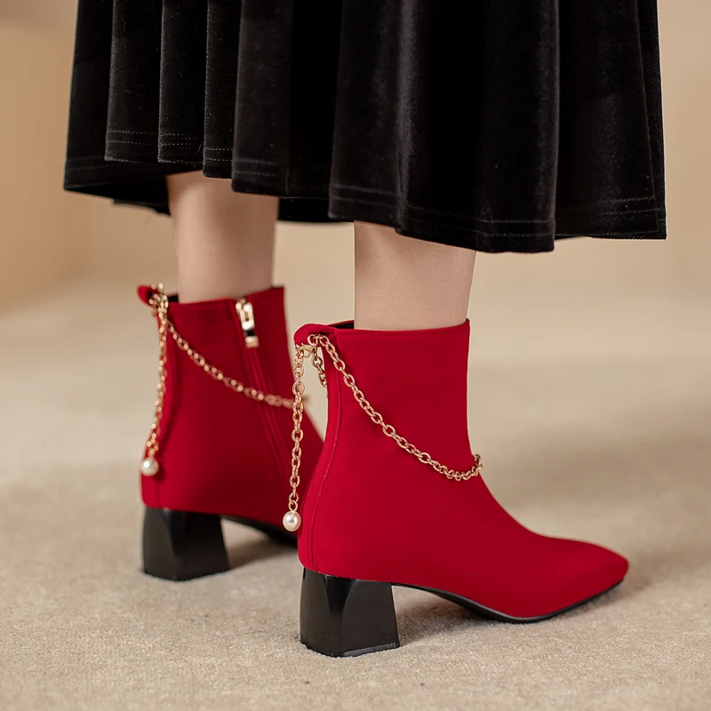 Ботинки женские на квадратном каблуке с острым носком резиновой подошве | Обувь