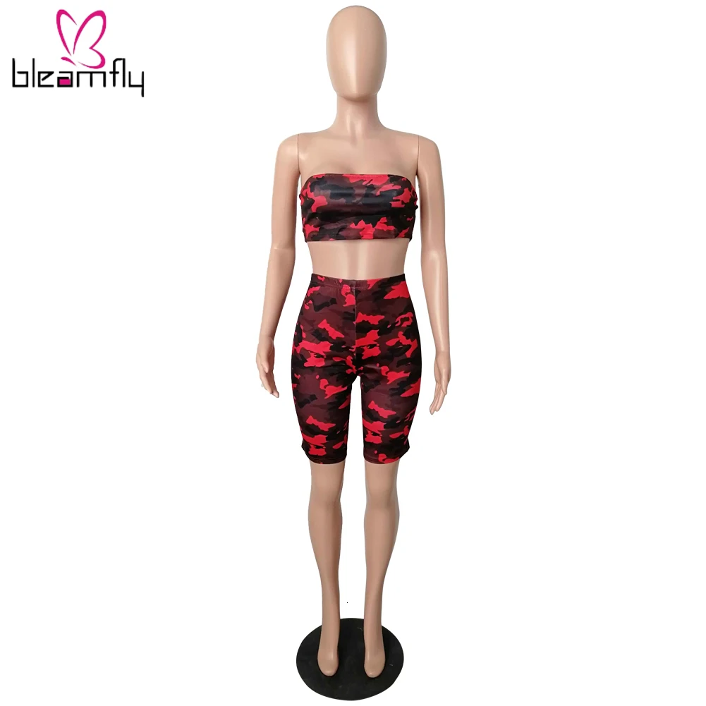 Новинка 2019 женский летний Камуфляжный костюм с коротким рукавом и капюшоном