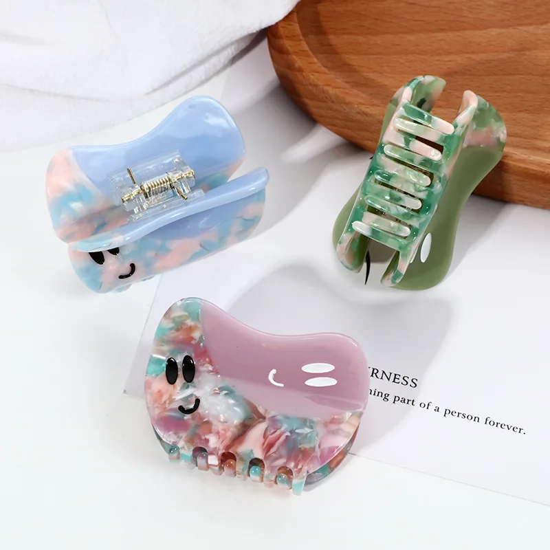 

Fashion Korean Retro Pattern Female Temperament Grab Claw Lovely And Fresh Smiling Face Girl Acetic Acid Hairpin Shark Clip