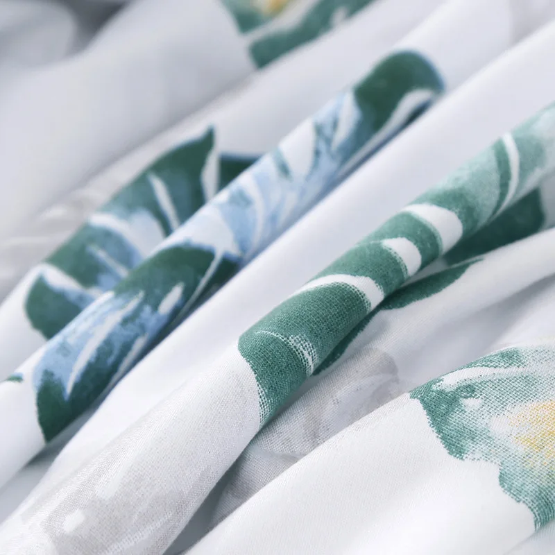 Комплект постельного белья в пасторальном стиле с пододеяльником и принтом