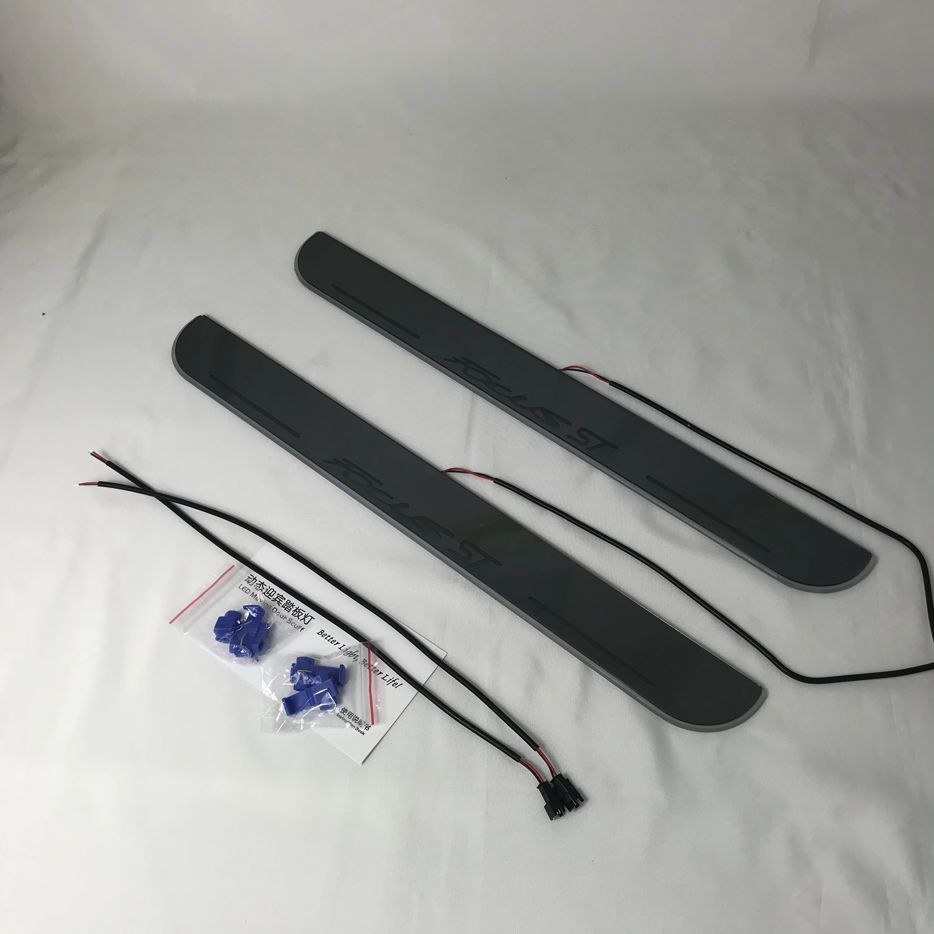 

eOsuns led moving door scuff for Ford focus st dynamic door sill plate flat lining overlay Flowing/still light