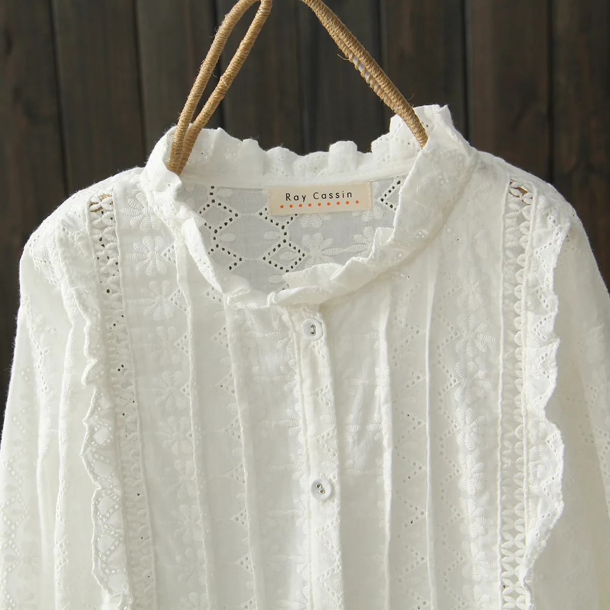 Милое весеннее платье в стиле девушки из леса с кружевом и вышивкой женское миди