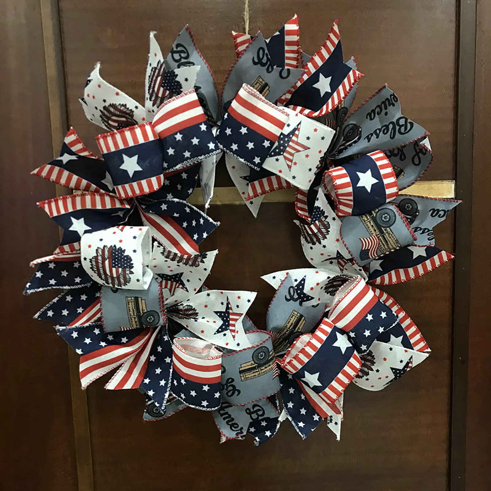 

Wreath Patriotic Wreath Independence Day Decoration For USA Independence Day Hanging Garlands Round Shape Home Decoration