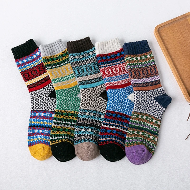 

5 Pair Unisex Ethnic Snowflake Stripes Crew Socks Winter Thick Knit Wool Hosiery Y1AC