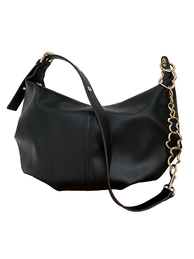 

Soft leather and large capacity dumpling bag female 2021 new slung slung bag Korean version versatile chain one-shoulder bag