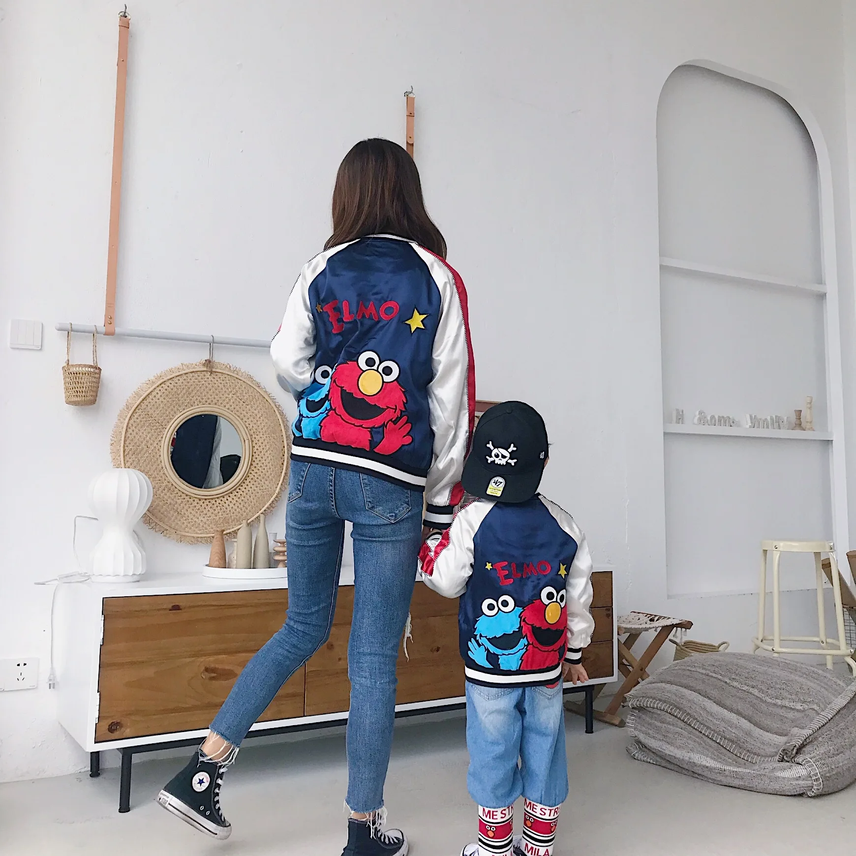 Tonytaobaby/осенне-зимняя одежда Новое Детское пальто-кардиган с героями мультфильмов одежда для мамы, куртка для мальчиков пальто для девочек