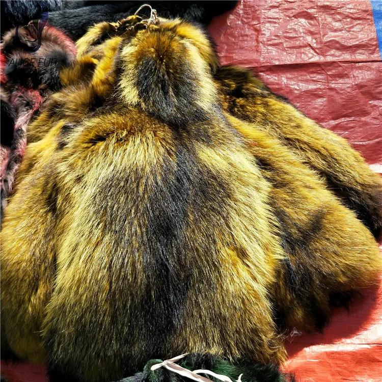 Оптовая продажа натуральный желтый мех енота для одежды |