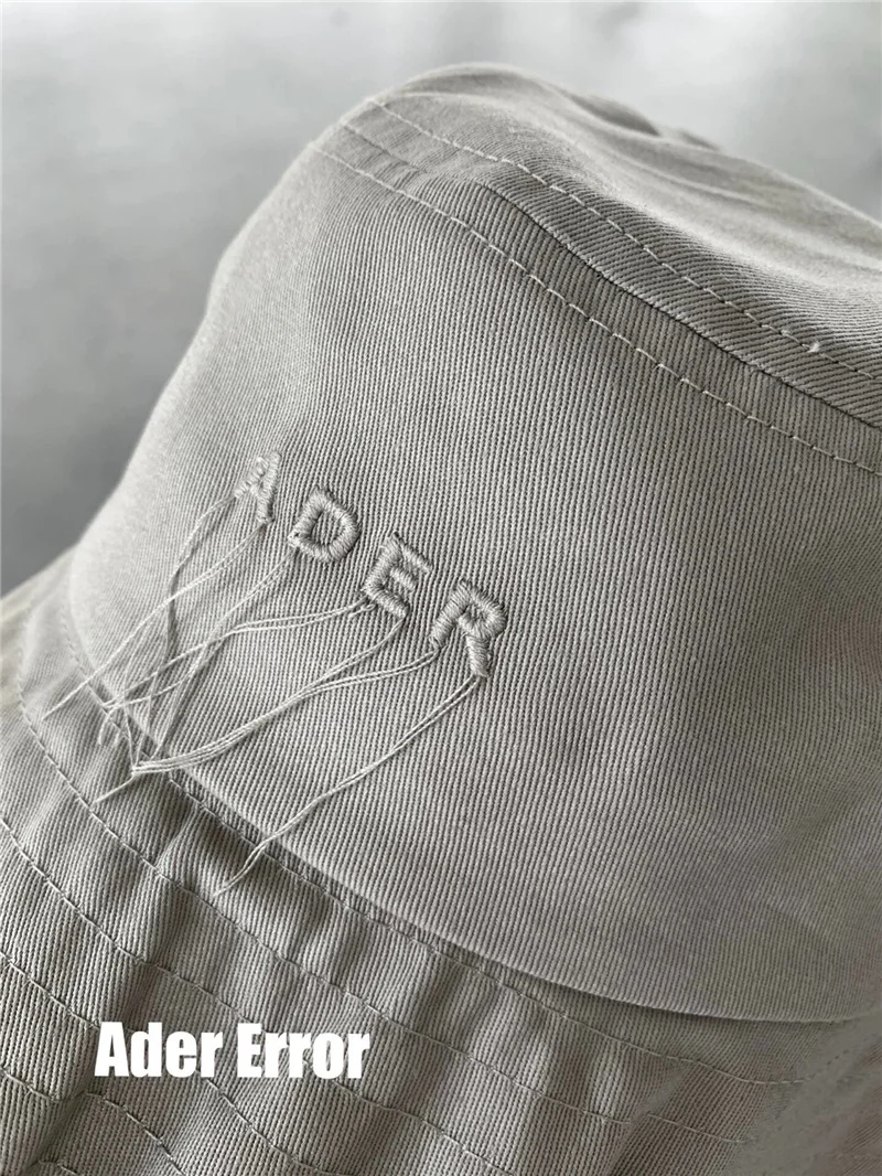 

Бейсболка с вышивкой и кисточкой для мужчин и женщин