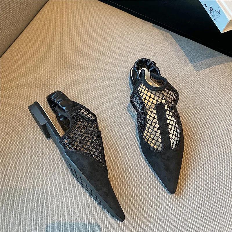 Женские босоножки с ремешком на пятке сетчатые сандалии без застежки плоская подошва заостренный носок