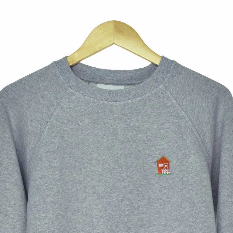 

Women Cotton Sweatshirt O-Neck Red House Embroidery Long Sleeve Loose Pullover Tops 2021 Early Autumn Female Casual Jumper