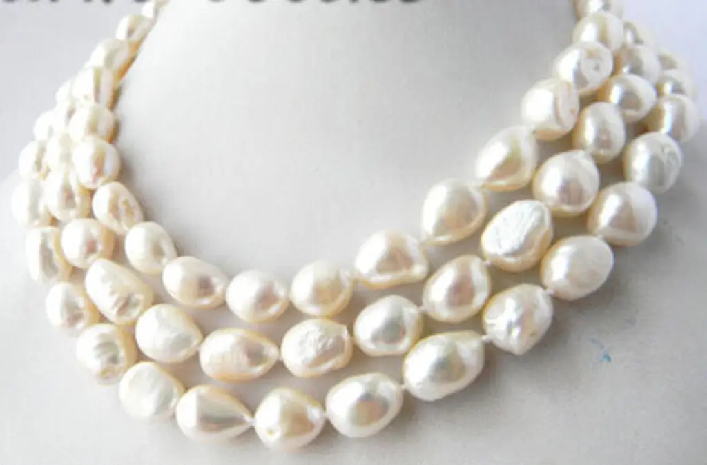 

Charming 50 Inches Natural 9-10mm White Baroque Freshwater Pearl Long Necklace