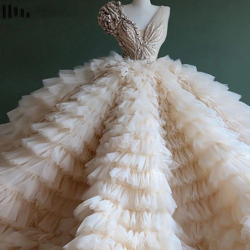 

Puffy Beige Ruffles Evening Gowns 2020 Abiye Dubai Flower Appliques Beaded Party Dresses Prom Gown Robe De Soiree Plus Size