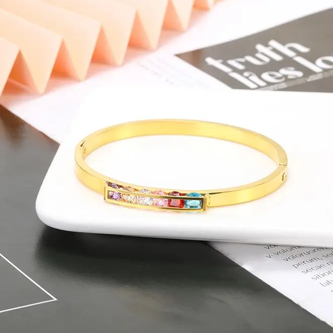 

Fashion Color Crystal Bracelets For Women Open Adjustable Bangles Vintage Metal Jewelry Charm Bracelets For Girls Gift