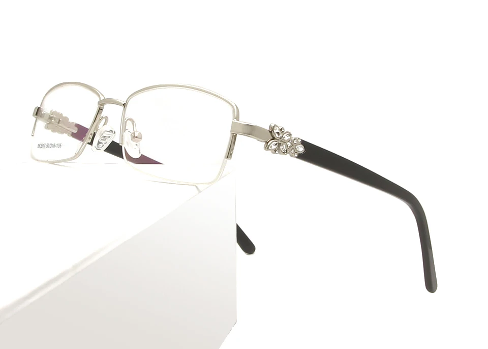 Rhinestone Women'S Eyeglasses Frame With Diamonds Golden Women Half Rim Metal Optical Frame Alloy Woman Square Glasses