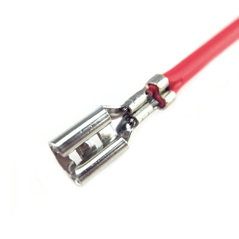 Терминал Faston с изоляцией для провода 2 8 мм 4 6 3