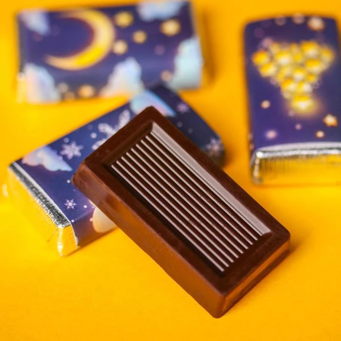 Подарочный набор темного шоколада Время волшебства 12 шт x 5 г |