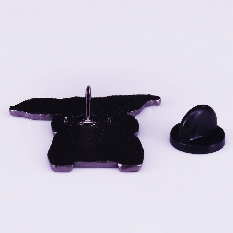 

P5271 Dongmanli Movie Anime Figure Hard Enamel Pin Brooches Badge Women Men Lapel Collar Jewelry Gifts1