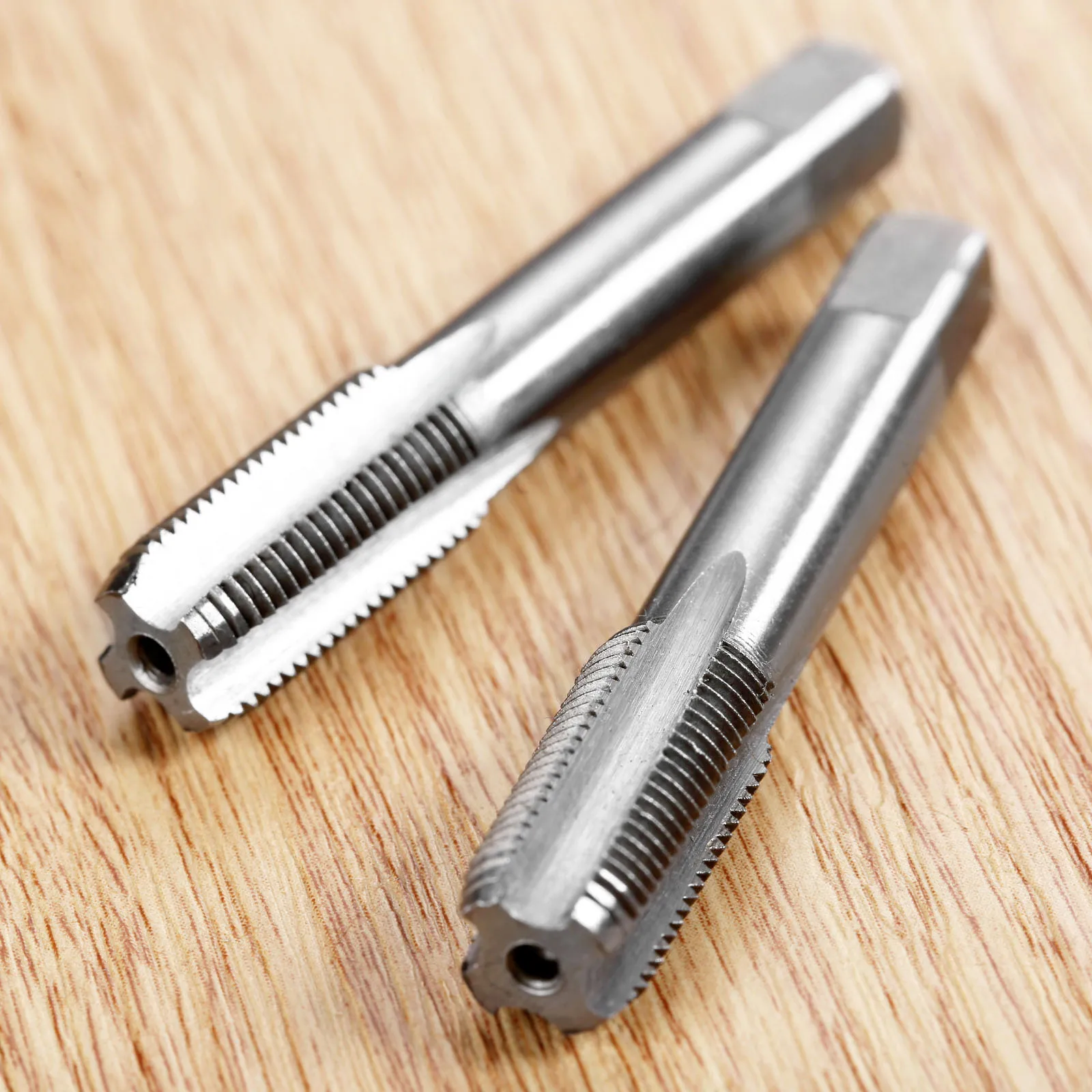 

1Pc BSP 1/8" Thread British Standard Pipe Tap HSS Straight Teeth Flute Screw Tap Wire Tapping Hand Repair Tools for Metalworking