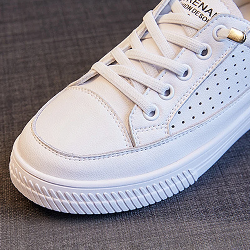 Женские кроссовки без шнуровки белые лоферы из натуральной воловьей кожи на