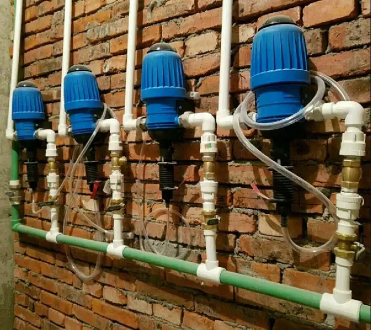 Дозатор инжектора удобрений 0.4%-4% 4C-30C водный химический инжектор для домашнего