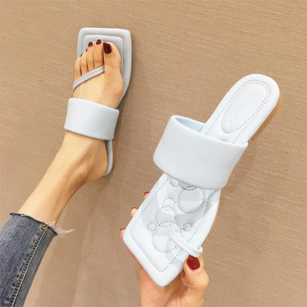 

2020 New Summer Slippers Square Low Heel Slides Female Peep Toe Sandal Vacation Outdoor Shoes Narrow Band Flip Flops Shoes