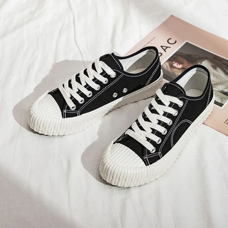 

2021 Women Canvas Shoes Solid Color Summer New Lady Stylish Sneakers Girls Black White Shoes Sneaker Lace Up Low