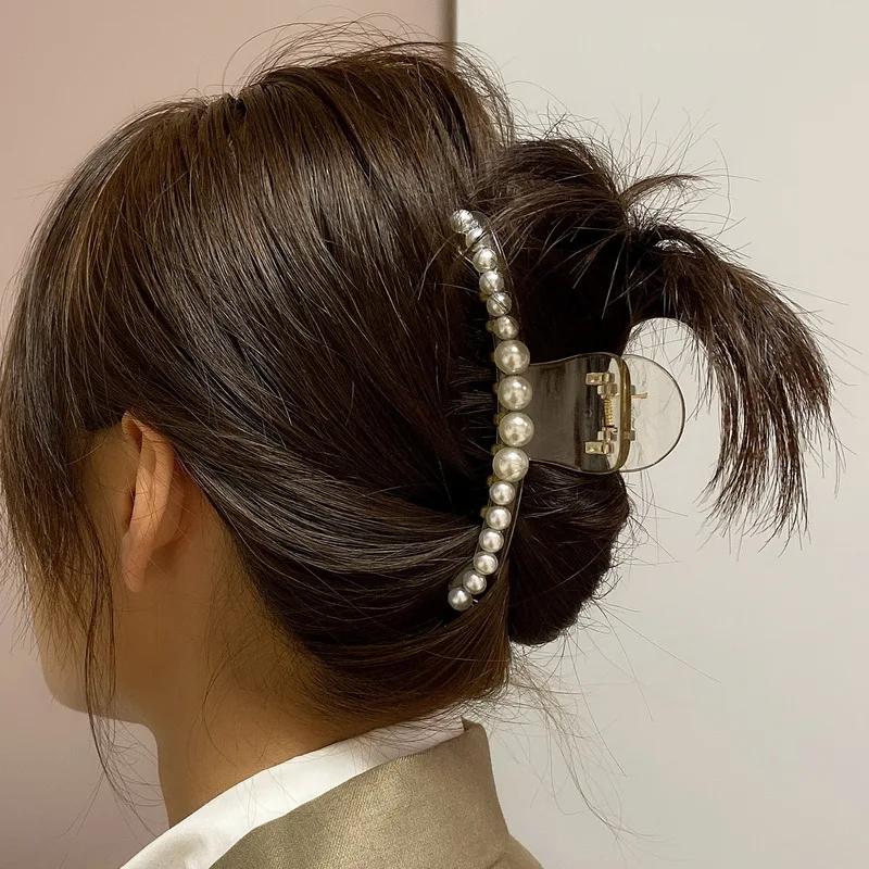 

F.J4Z Hot Trend Hair Claws for Women Ins Fashionable Clear Acrylic Simulated Pearl Hair Claws Oversize Hair Clips Jewelry