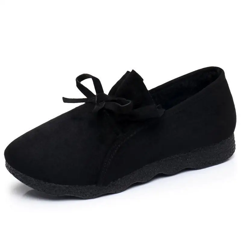 

Autumn and winter old Beijing cloth shoes fashion flat women's shoes bowknot soft soleblack shoes women plus velvet cotton shoes
