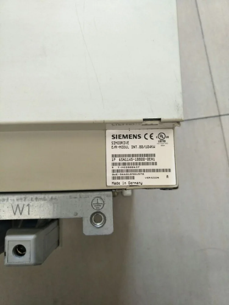 Siemens Simodrive 6SN1145-1BB00-0EA1 E/R модель Int 80/104 кВт б/у в хорошем состоянии | Инструменты