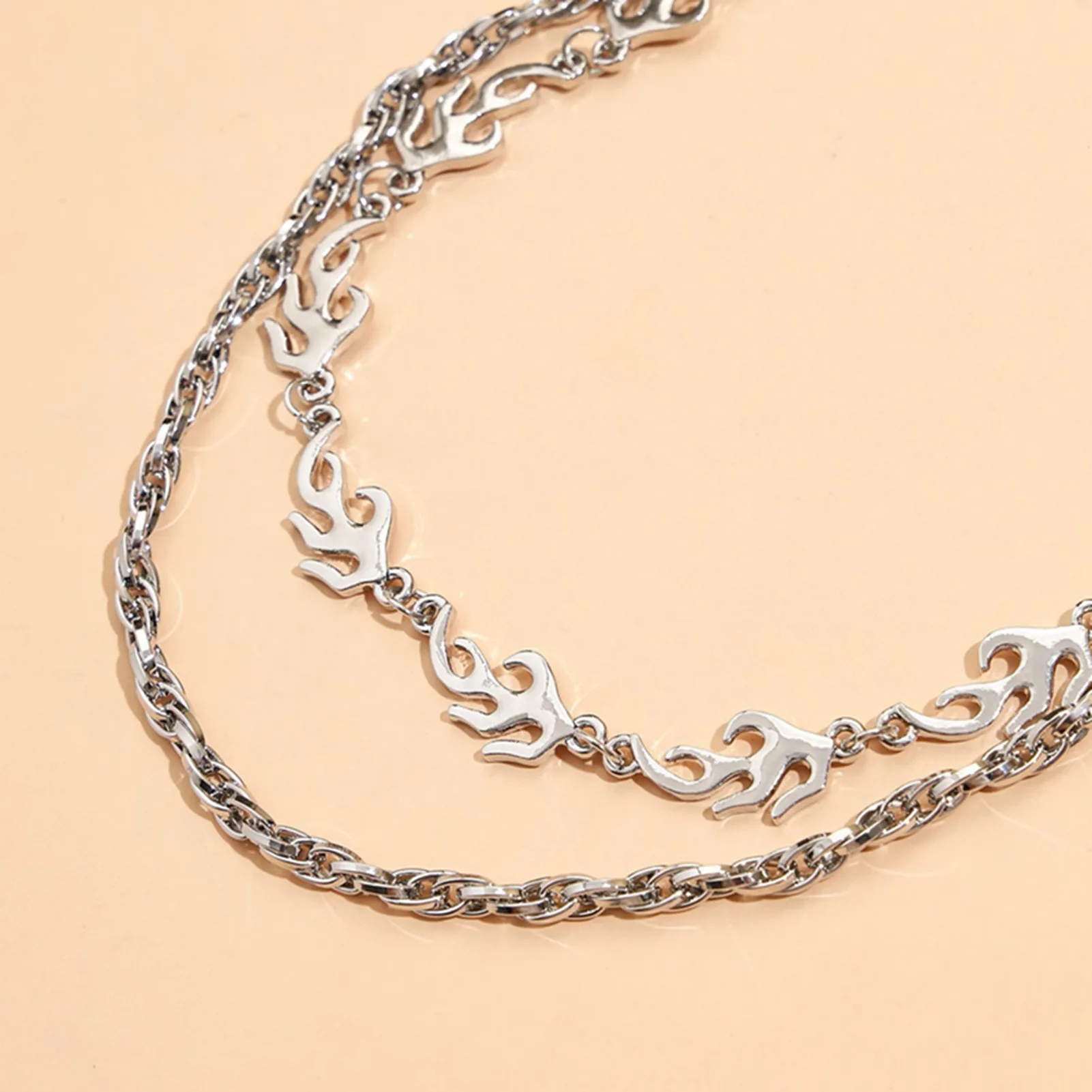 

Personality Hip Hop Flame Chain Simple Clavicle Chain Necklace-Silver Lady Punk Hip Hop Fun Female Fashion Necklace Jewelry Gift
