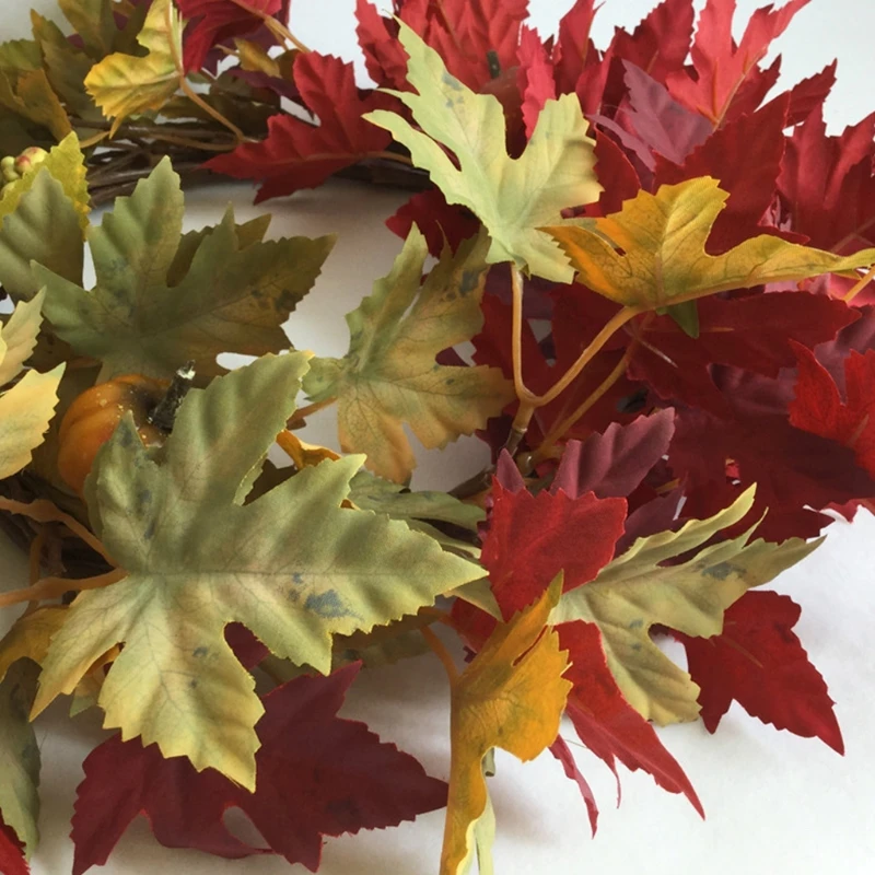 

Искусственный венок с кленовыми листьями, осенняя Декоративная гирлянда с тыквой, сосновой сосной ягодами