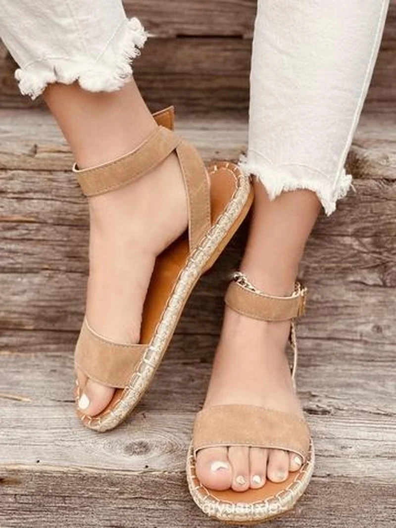 

2021 Round-toe Women Summer Pure Color Sandal Smetal Fashion flat sandals 1kb135