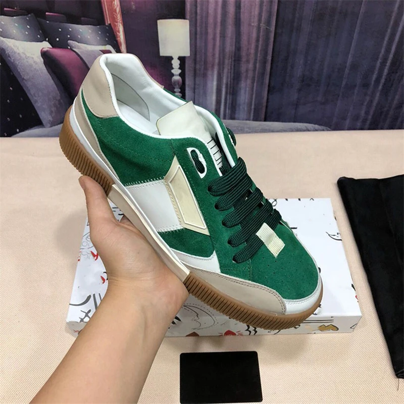 

2021 Lovers Mens Sneakers Sport Shoes For Girl Running Shoes Walking Male Brand Luxury Athletic Anti-Slip stability