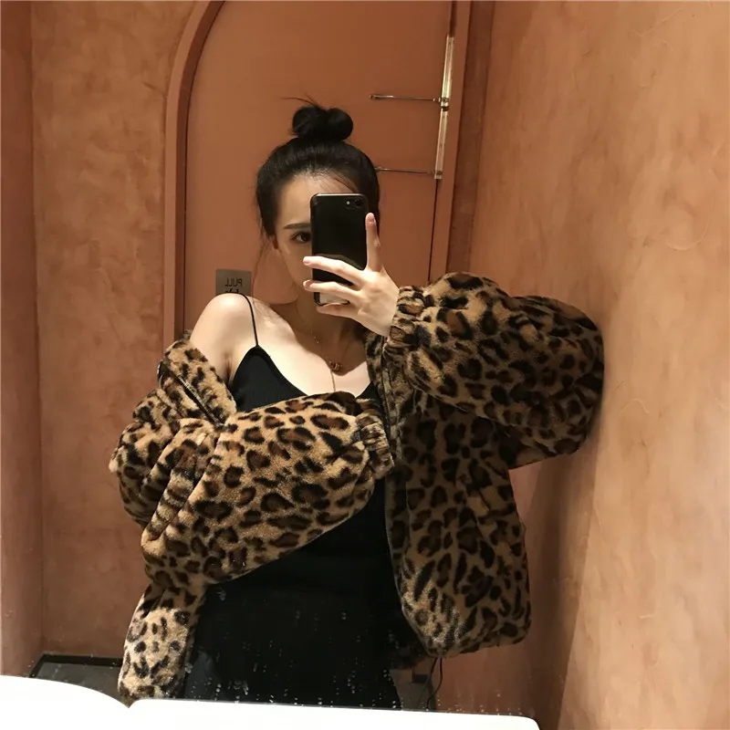 

Faux Fur Zipper Winter Jackets Women Leopard Print Loose Turn-Down Collar Coat Warm Casual Fashion Outwear Crop Jacket
