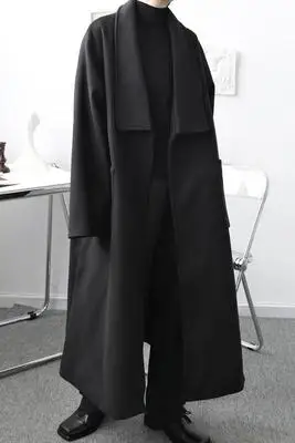 

The New Design Feeling Windbreaker Male Korea Edition Loose Tide Brand Handsome Over The Knee In The Long Section Thickens The