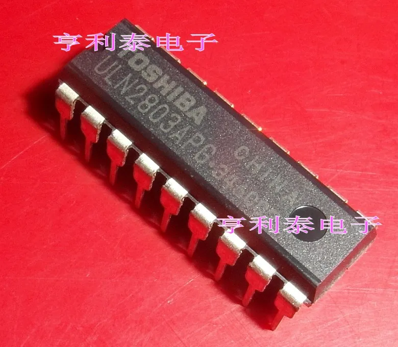 

10PCS/LOT IC ULN2803APG ULN2803A DIP-18