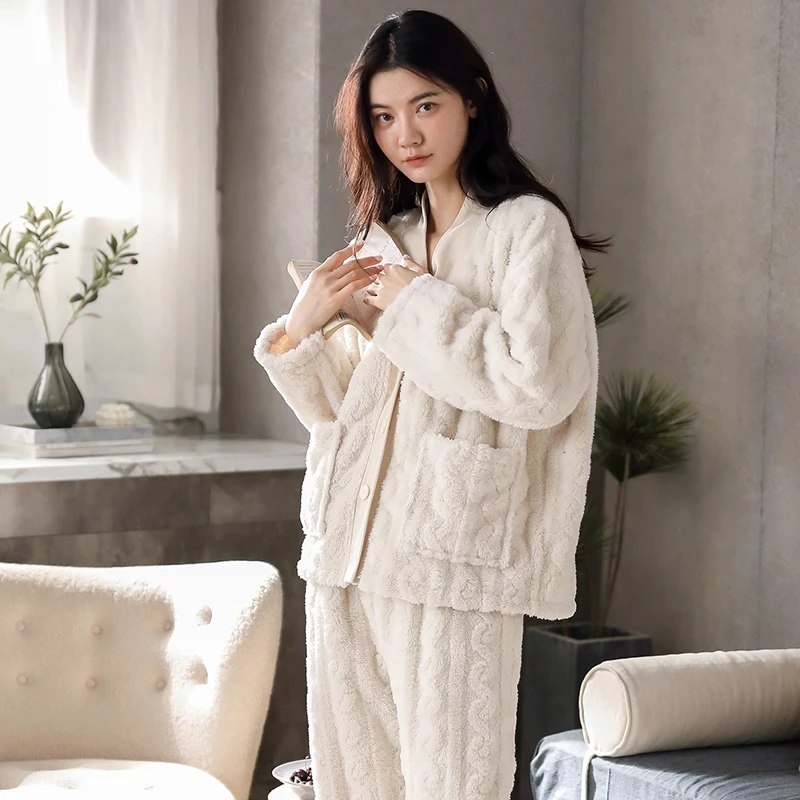 

Coral Fleece Women Pajamas Set Winter Thicken Lover Fleece Sleepwear 2 Pcs with Trousers Soft Pijama Suit Nightwear for Female