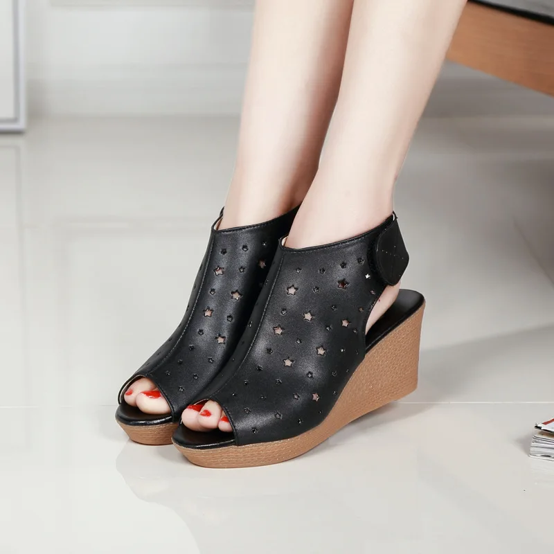 Женские туфли на танкетке водонепроницаемые сандалии высоком каблуке с открытым